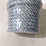 خيوط فضية