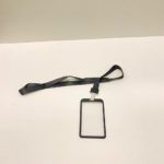 حامل بطاقة مع حبل