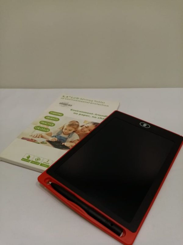 لوحة كتابية بشاشة LCD